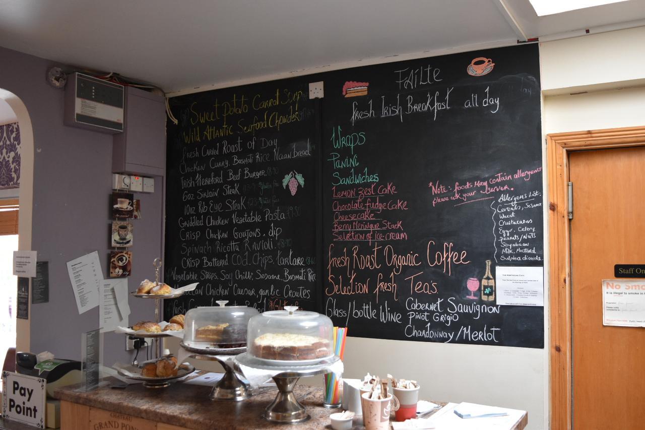 Westhouse Cafe N39 E0A6 Longford Quarto foto